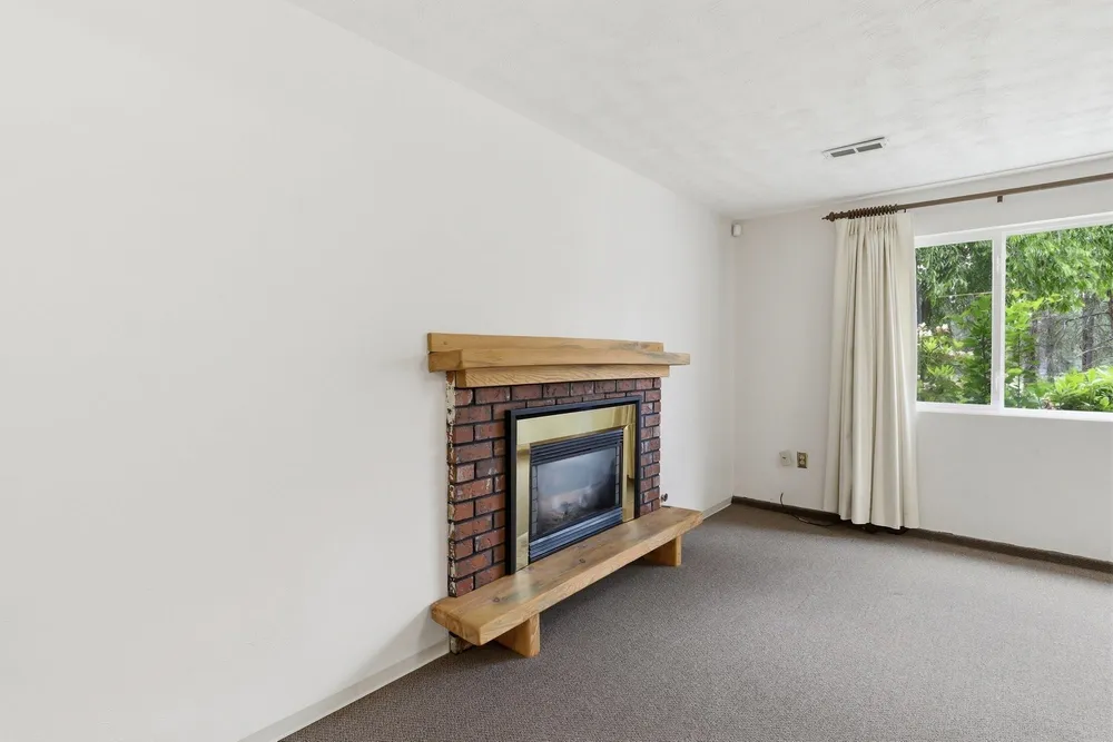 5804 W Holyoke Ave, Spokane, WA 99208