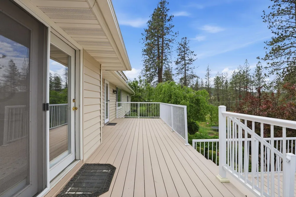 5804 W Holyoke Ave, Spokane, WA 99208