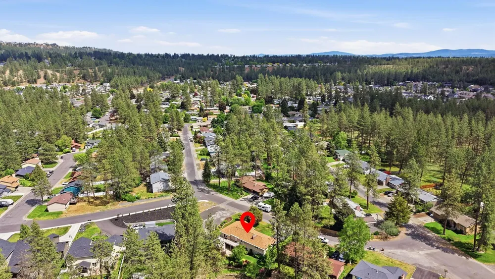 5804 W Holyoke Ave, Spokane, WA 99208