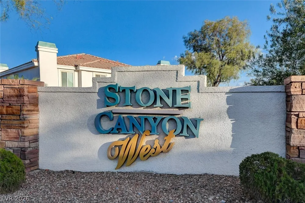 8012 Lisa Dawn Ave, Las Vegas, NV 89147