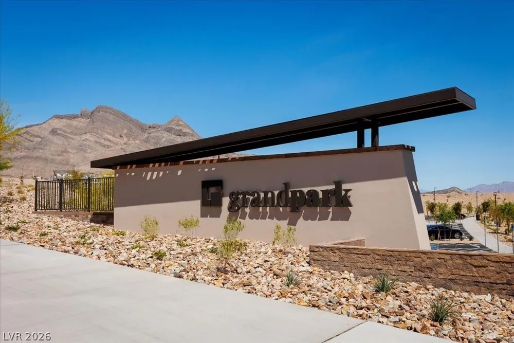 Meadow Lark Ln, Las Vegas, NV 89103
