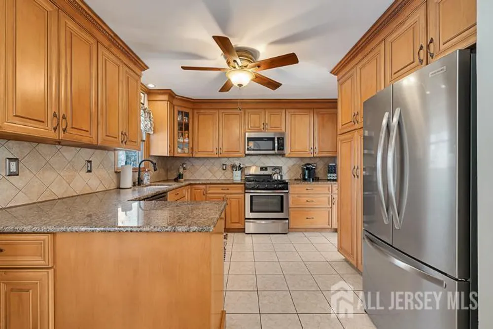 1 Via Vitale, Kenilworth, NJ 07033