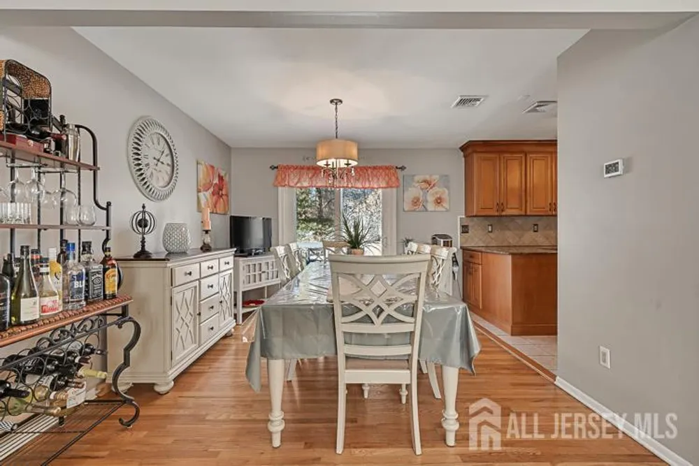 1 Via Vitale, Kenilworth, NJ 07033