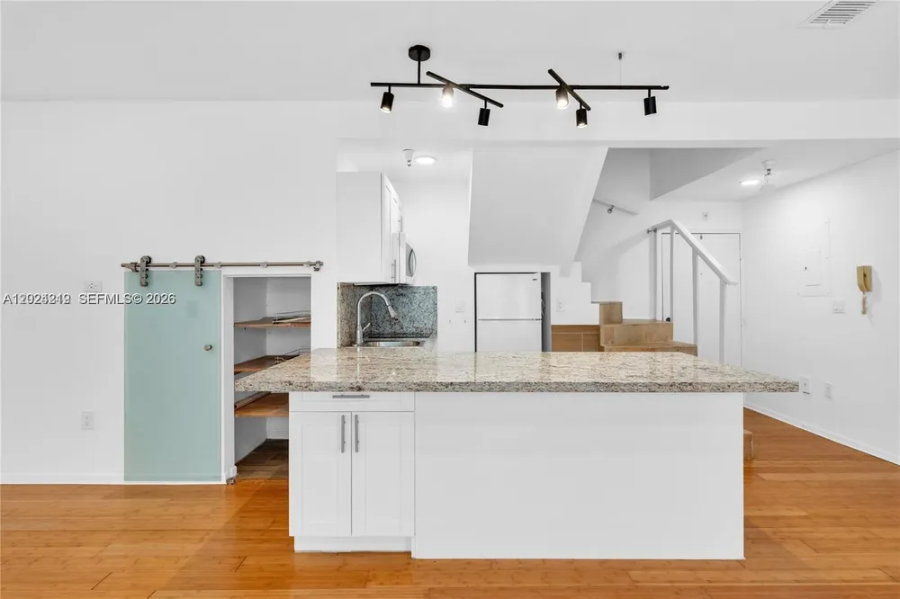 1350 Pennsylvania Ave, Miami Beach, FL 33139