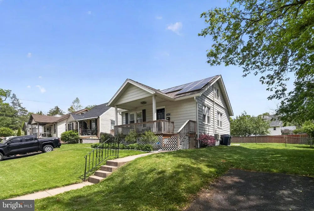 339 Maple Ave, Glenside, PA 19038