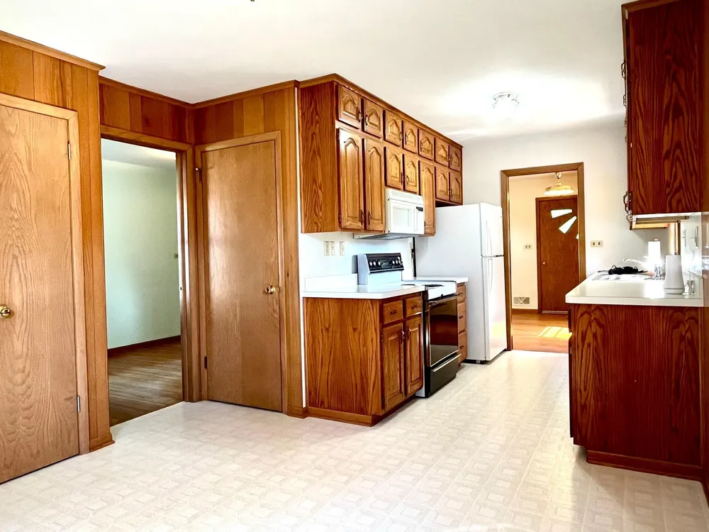3752 Upper 73rd St E, Inver Grove Heights, MN 55076
