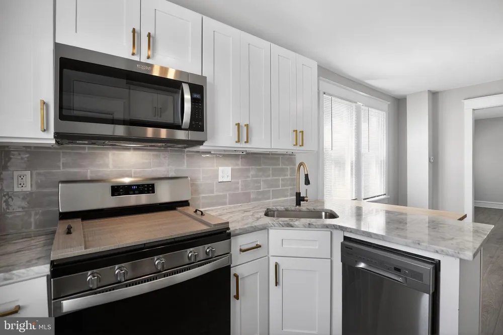 339 Maple Ave, Glenside, PA 19038