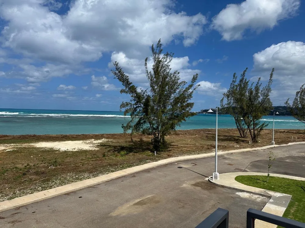 PRISTINE HARBOUR St. James