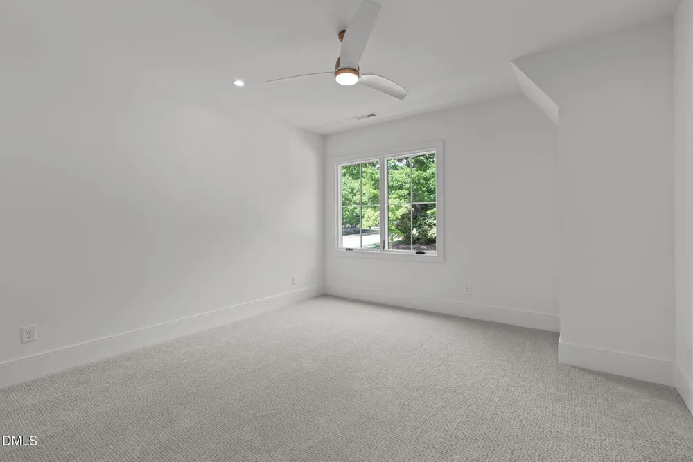 7917 S Bridgewater Ct, Raleigh, NC 27615
