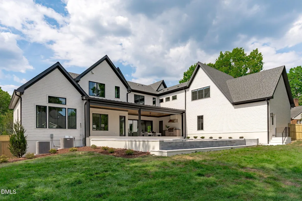 7917 S Bridgewater Ct, Raleigh, NC 27615