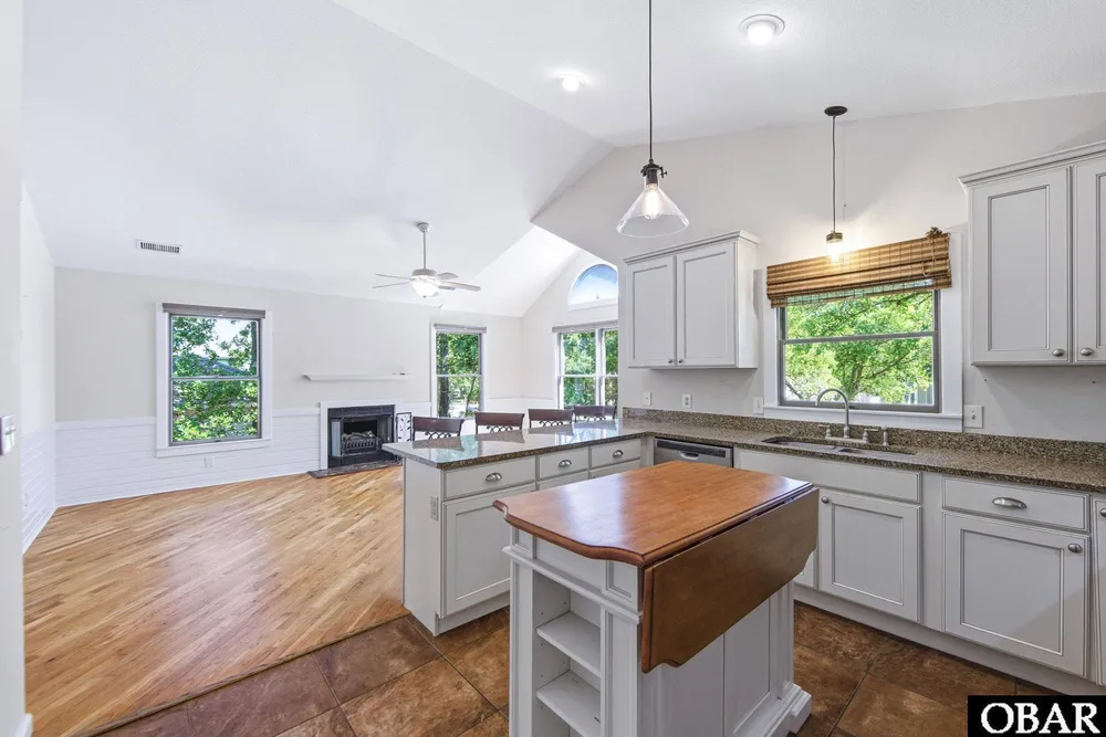 1710 Sea Swept Rd, Kill Devil Hills, NC 27948