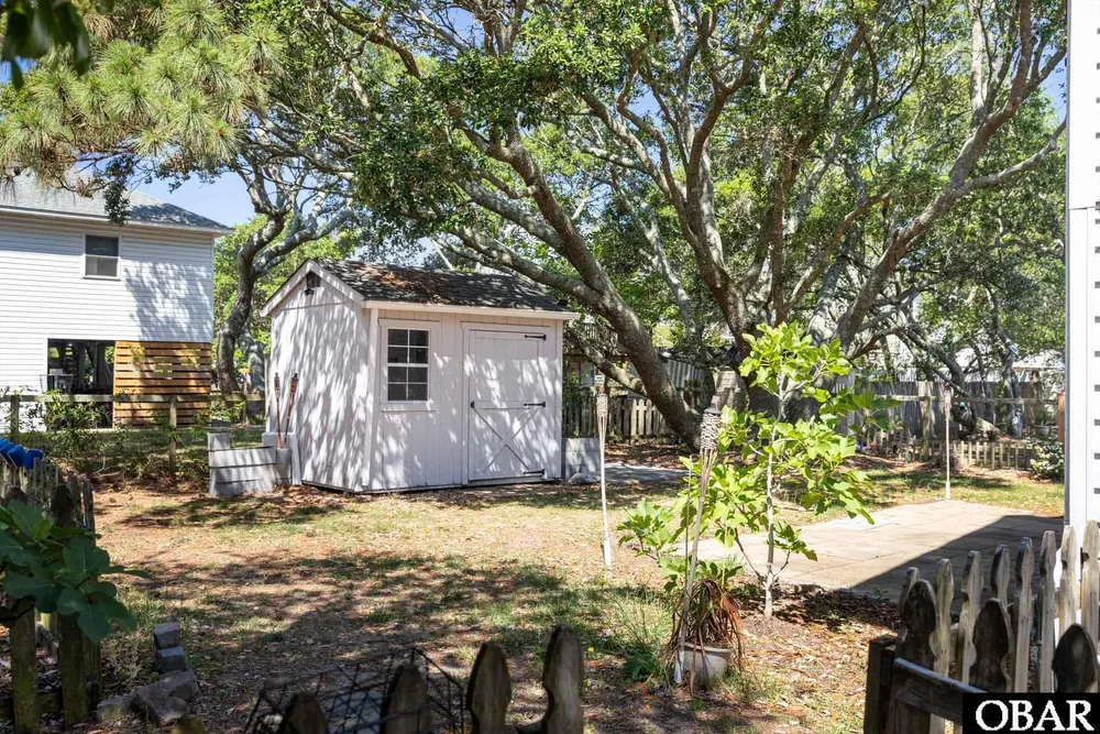 1710 Sea Swept Rd, Kill Devil Hills, NC 27948