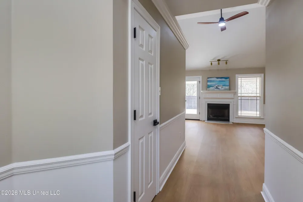 8516 Kono Pl, Diamondhead, MS 39525