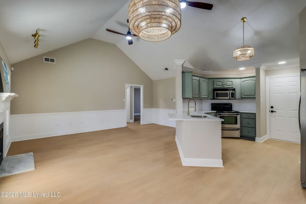 8516 Kono Pl, Diamondhead, MS 39525
