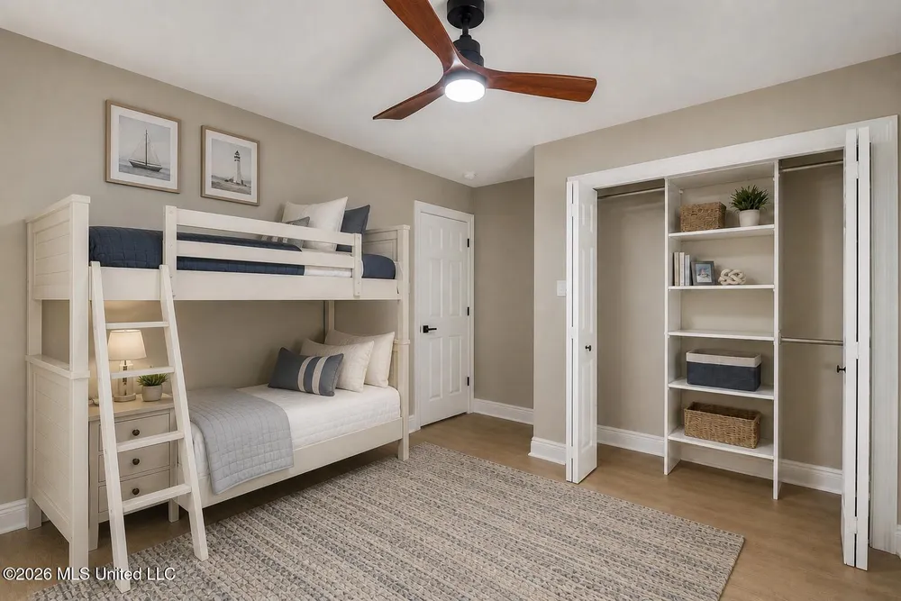8516 Kono Pl, Diamondhead, MS 39525