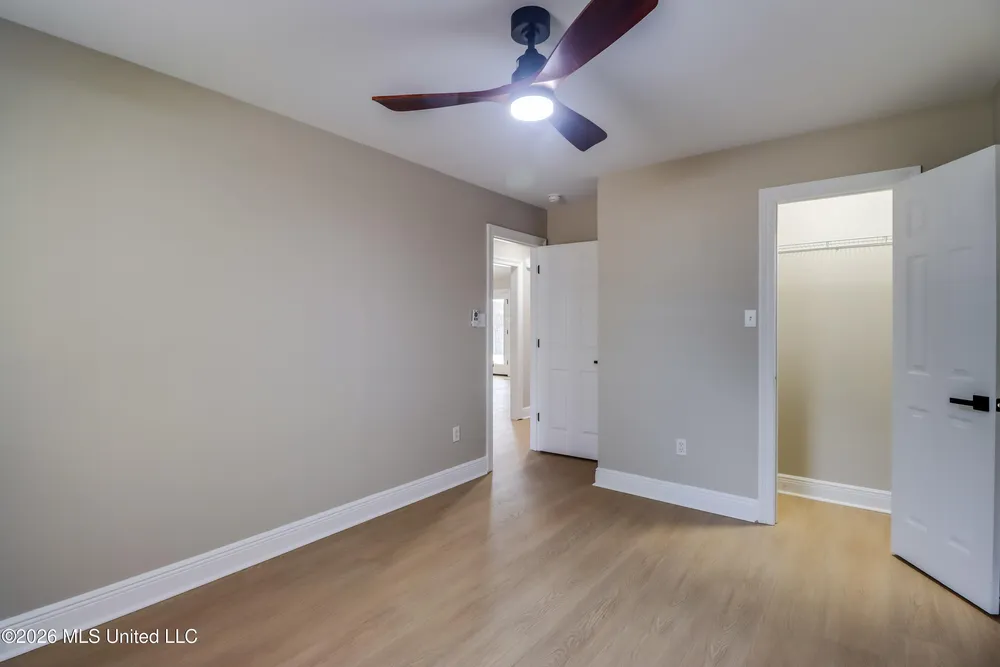 8516 Kono Pl, Diamondhead, MS 39525