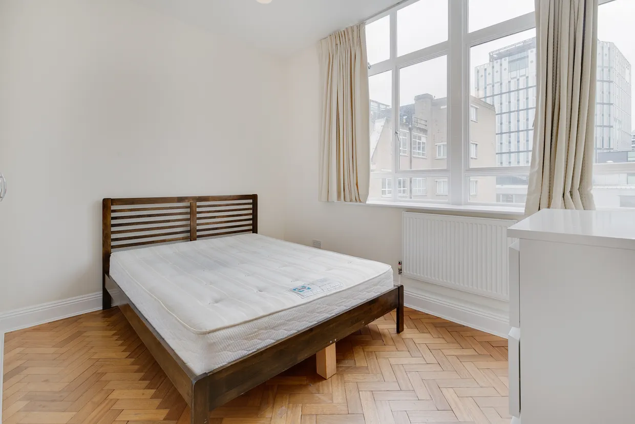Bunhill Row, London, EC1Y photo 5