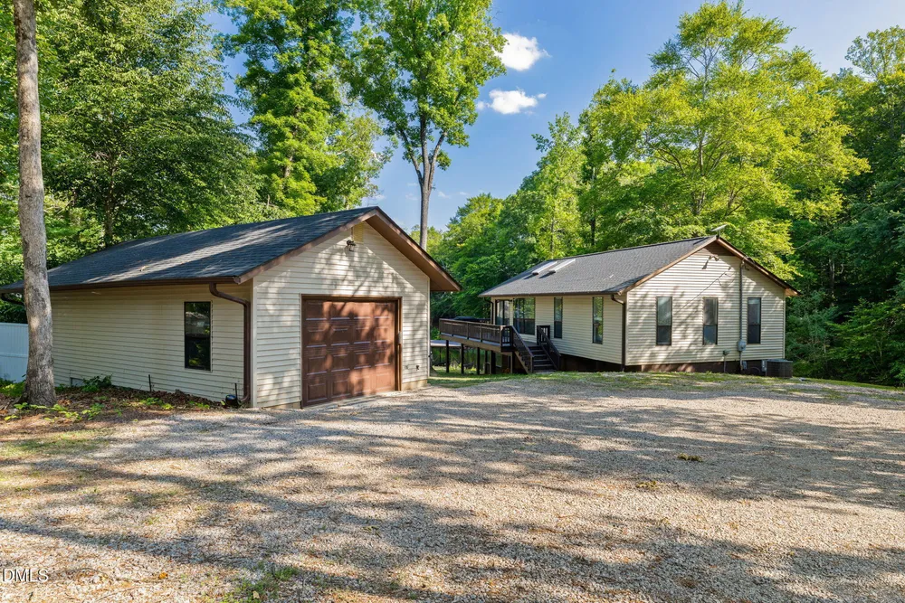106 Bass Ct, Macon, NC 27551