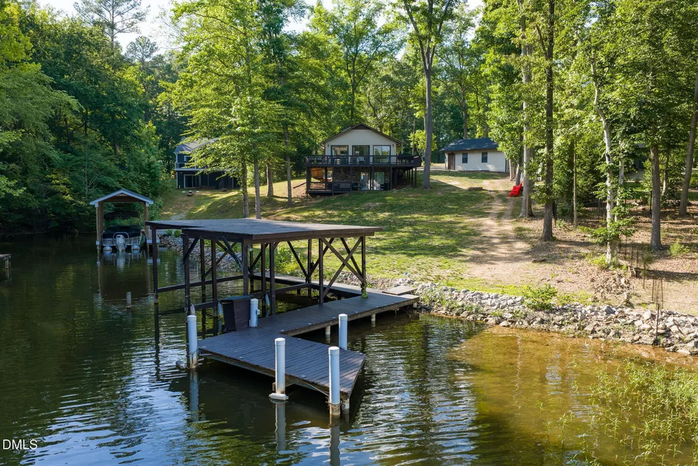 106 Bass Ct, Macon, NC 27551