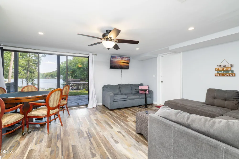 106 Bass Ct, Macon, NC 27551