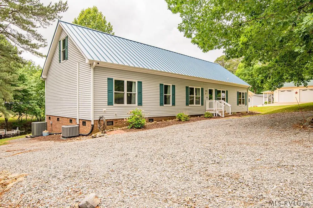 287 Moncure Ln, Henrico, NC 27842