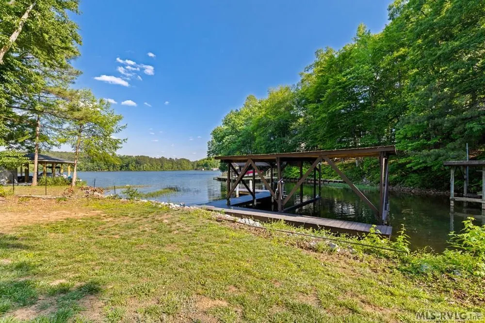 106 Bass Ct, Macon, NC 27551