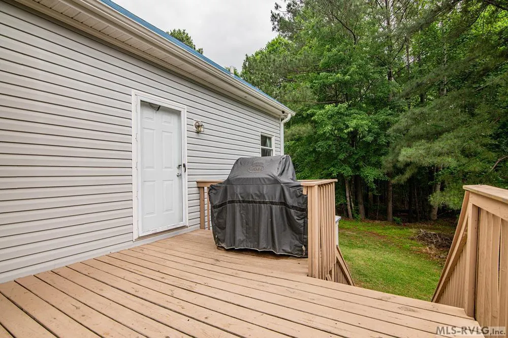 287 Moncure Ln, Henrico, NC 27842