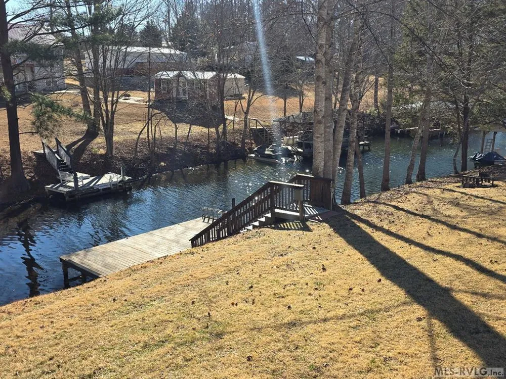 287 Moncure Ln, Henrico, NC 27842