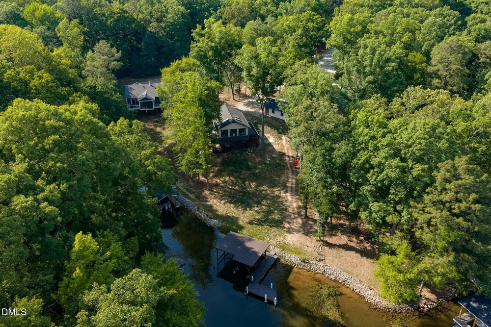 106 Bass Ct, Macon, NC 27551