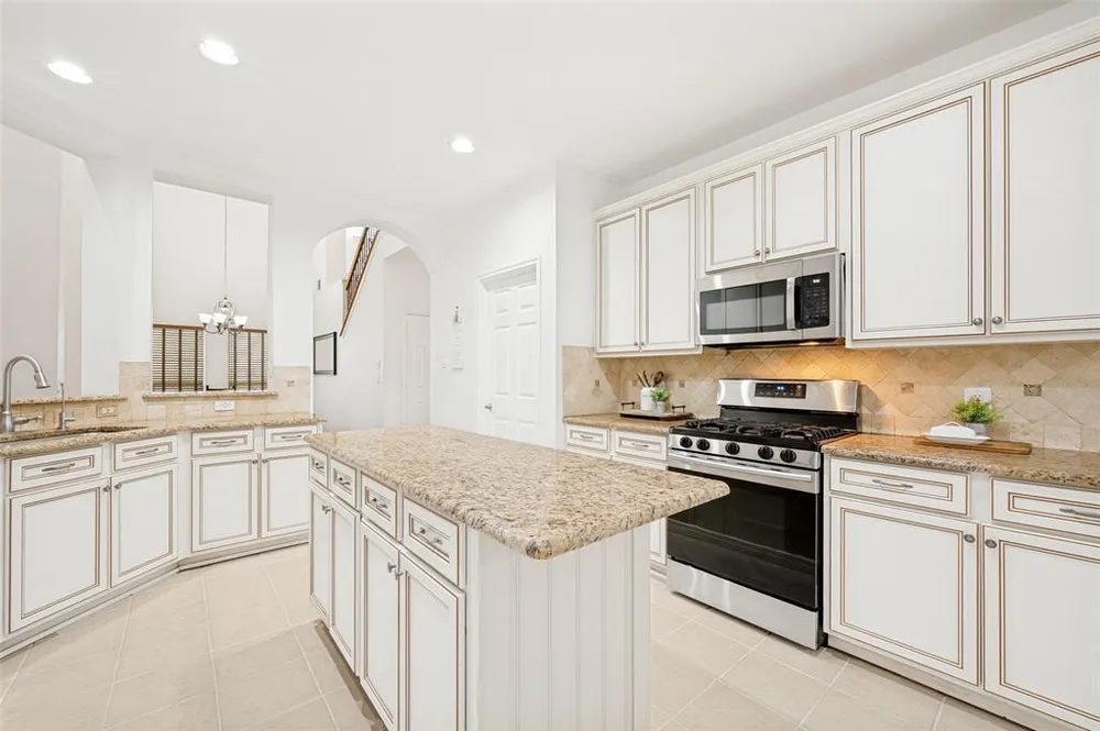 9745 Water Tree Dr, McKinney, TX 75072