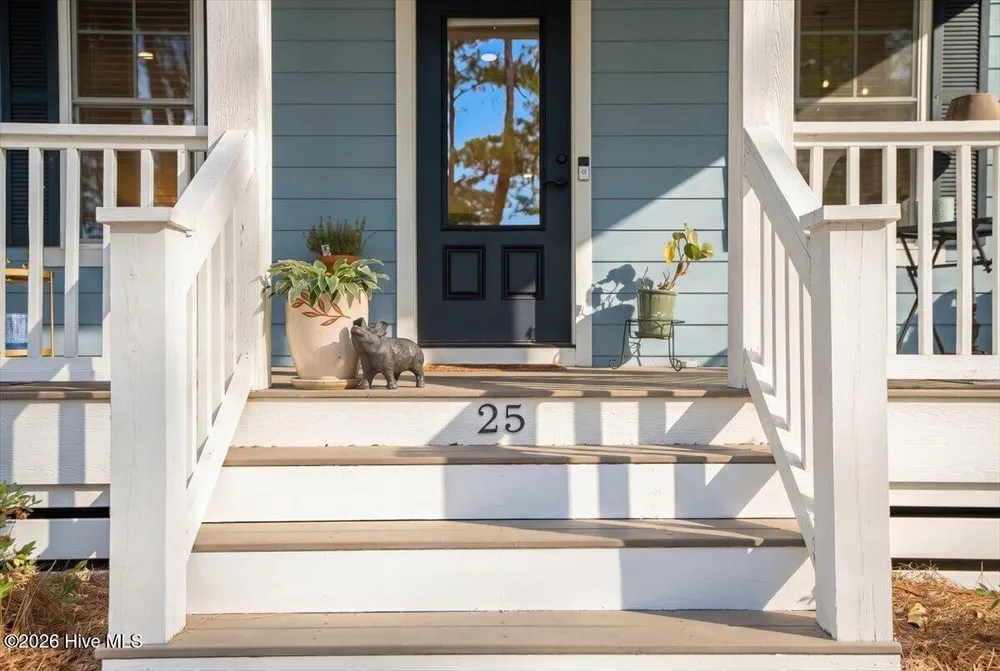 25 Station Ave, Southern Pines, NC 28387