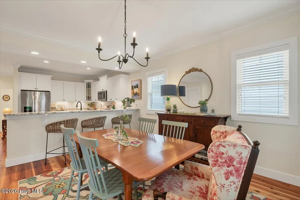 25 Station Ave, Southern Pines, NC 28387