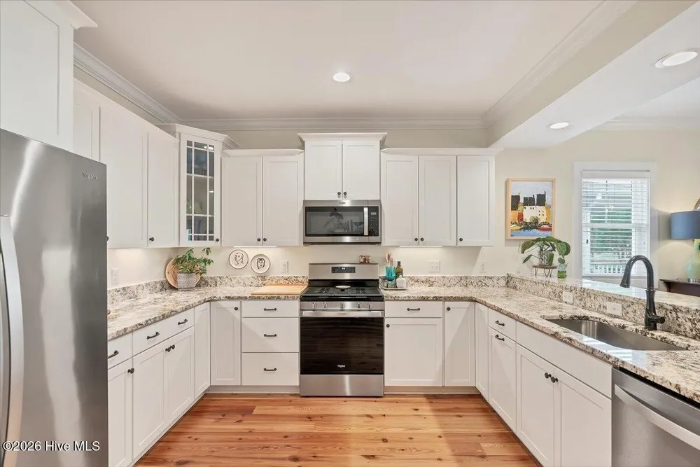 25 Station Ave, Southern Pines, NC 28387