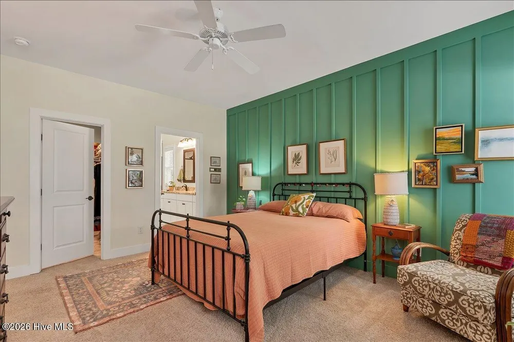 25 Station Ave, Southern Pines, NC 28387