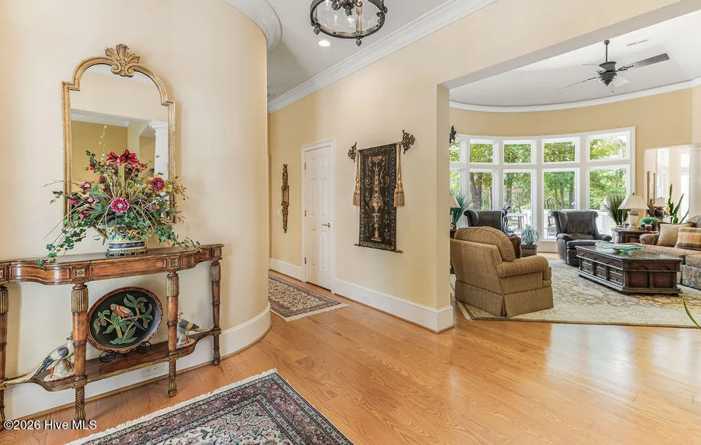 73 McMichael Dr, Pinehurst, NC 28374-6702