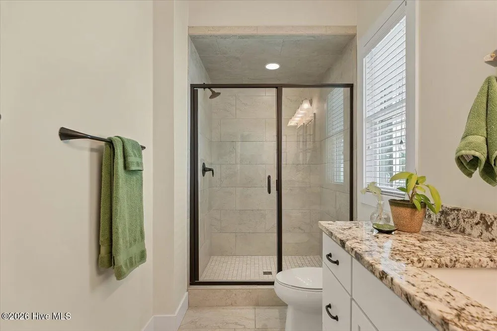 25 Station Ave, Southern Pines, NC 28387