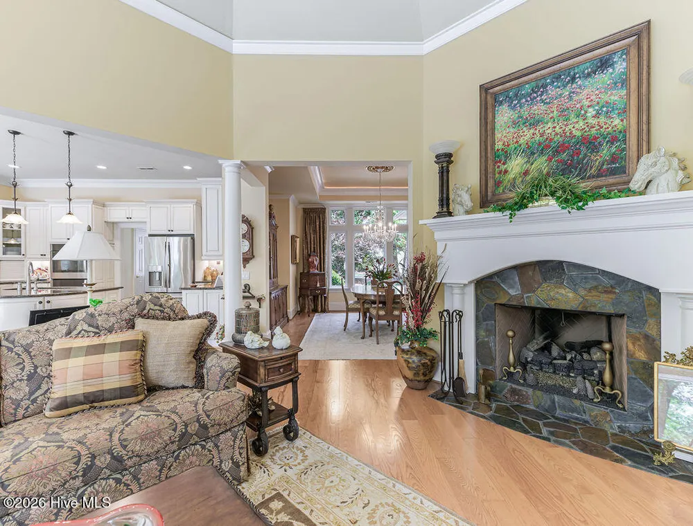 73 McMichael Dr, Pinehurst, NC 28374-6702