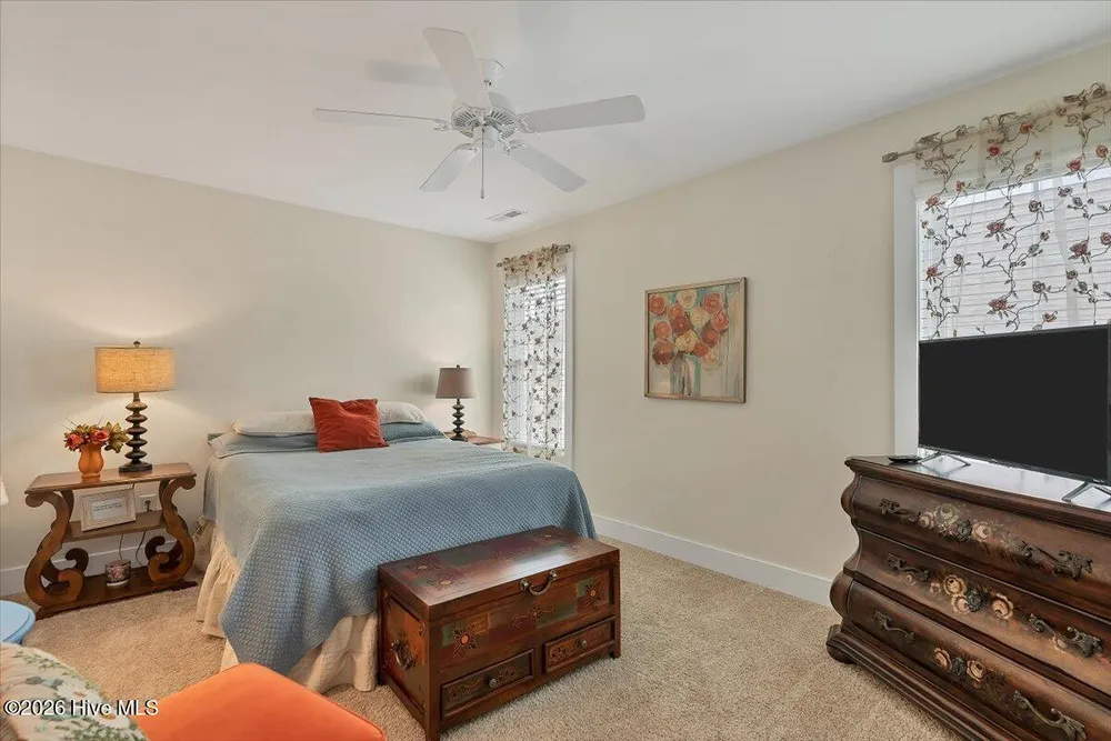 25 Station Ave, Southern Pines, NC 28387