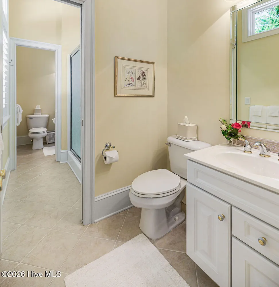 73 McMichael Dr, Pinehurst, NC 28374-6702