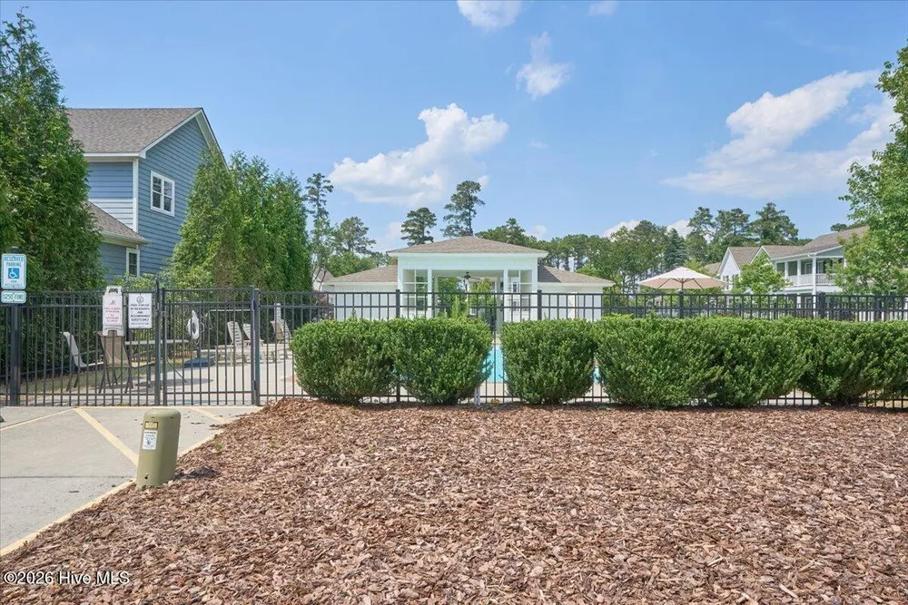 25 Station Ave, Southern Pines, NC 28387