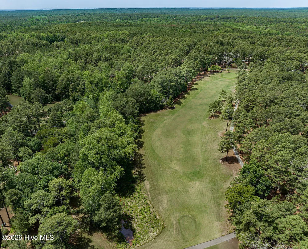 73 McMichael Dr, Pinehurst, NC 28374-6702