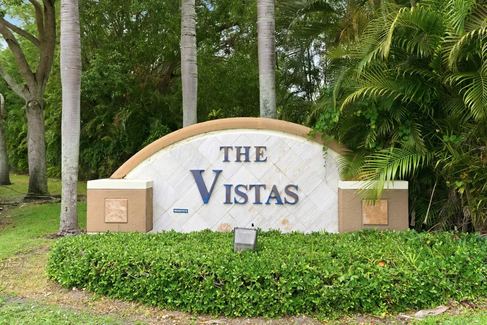 10134 Boca Vista Dr, Boca Raton, FL 33498