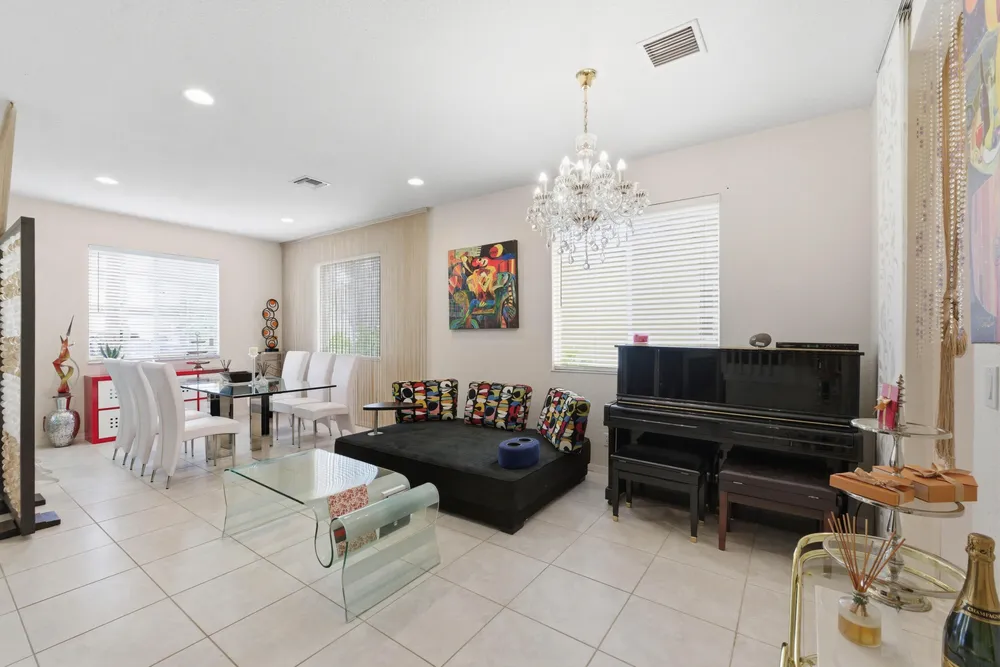 10134 Boca Vista Dr, Boca Raton, FL 33498