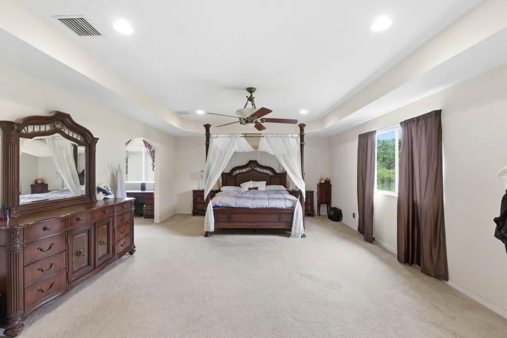 10134 Boca Vista Dr, Boca Raton, FL 33498