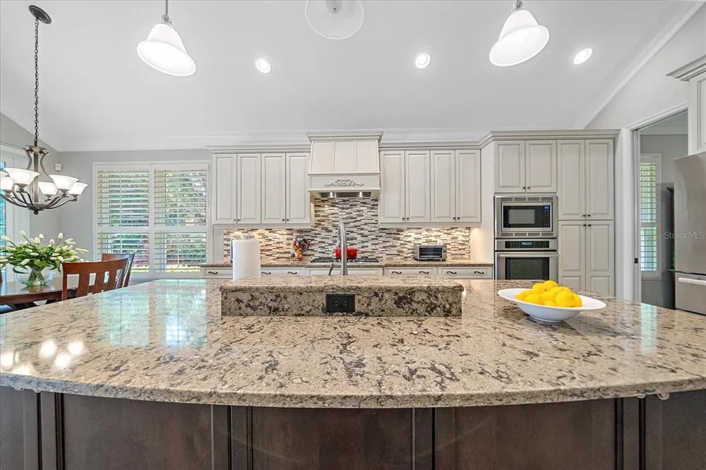 7825 Troon Ct, Lakewood Ranch, FL 34202