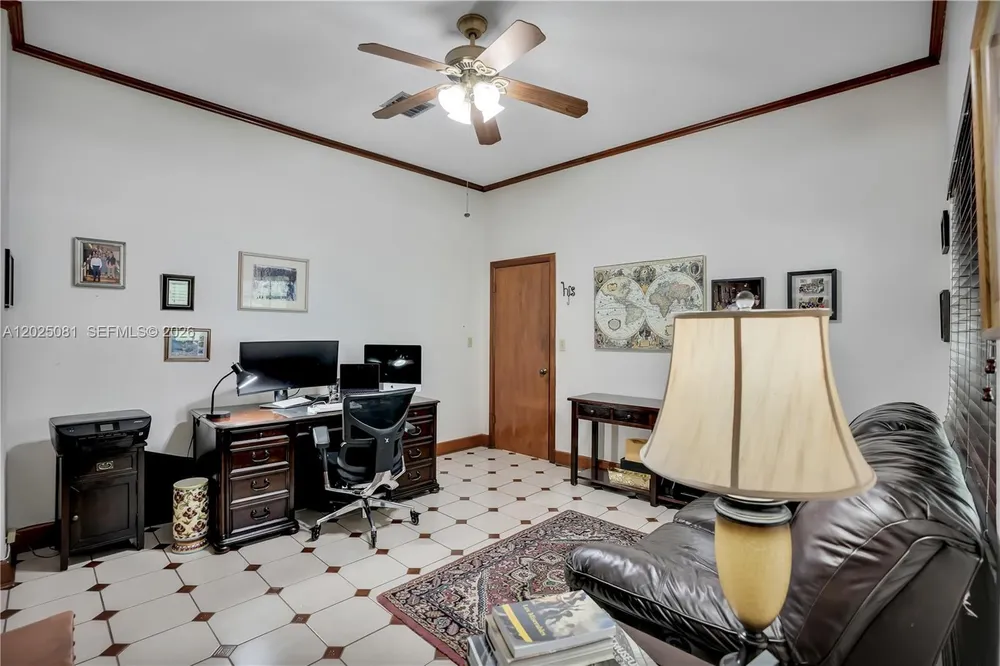 9861 SW 130th St, Miami, FL 33176