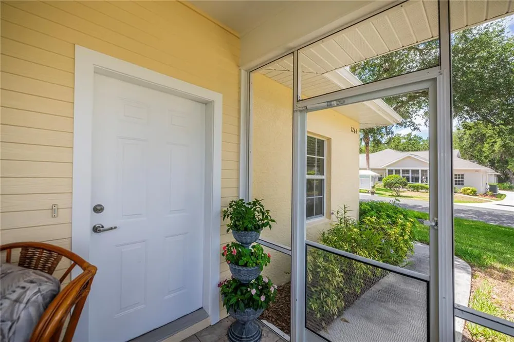 1264 Red Oak Ln, Port Charlotte, FL 33948