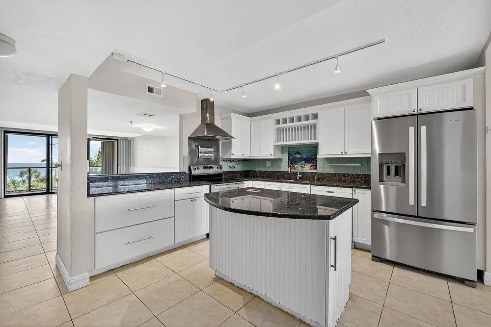 355 S Ocean Dr, Hutchinson Island South, FL 34949