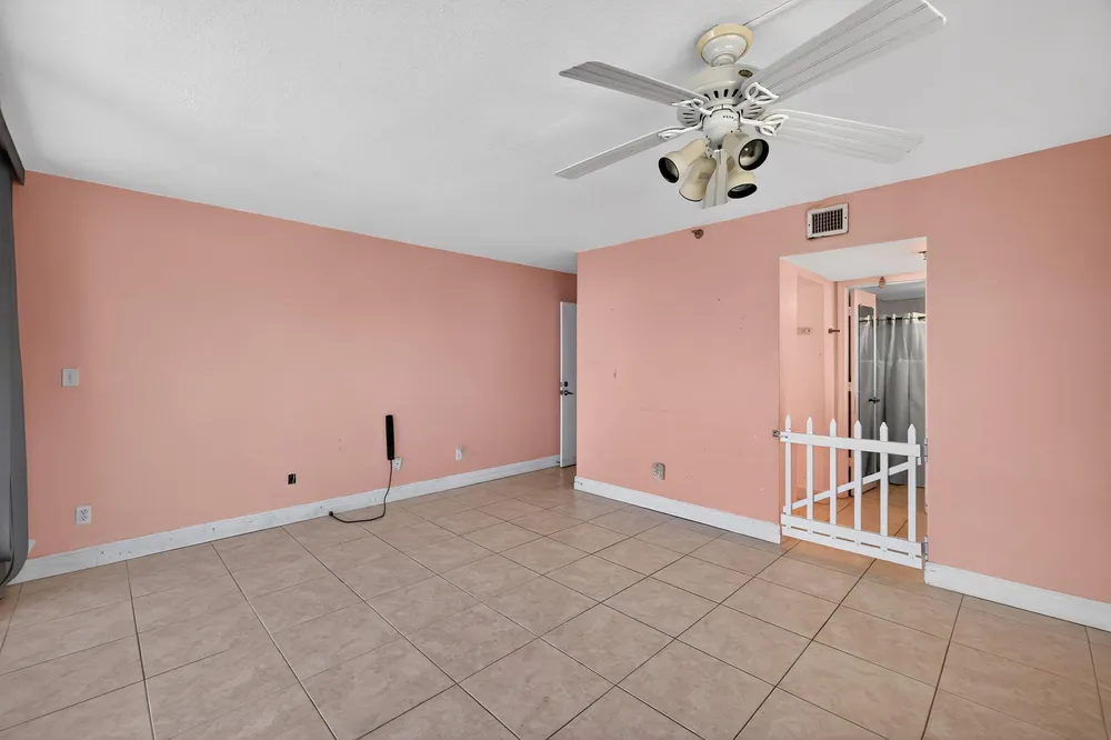 355 S Ocean Dr, Hutchinson Island South, FL 34949