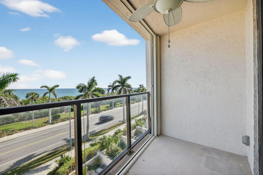 355 S Ocean Dr, Hutchinson Island South, FL 34949